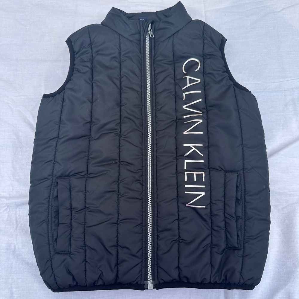 Calvin Klein Puffer Vest Boys size 6